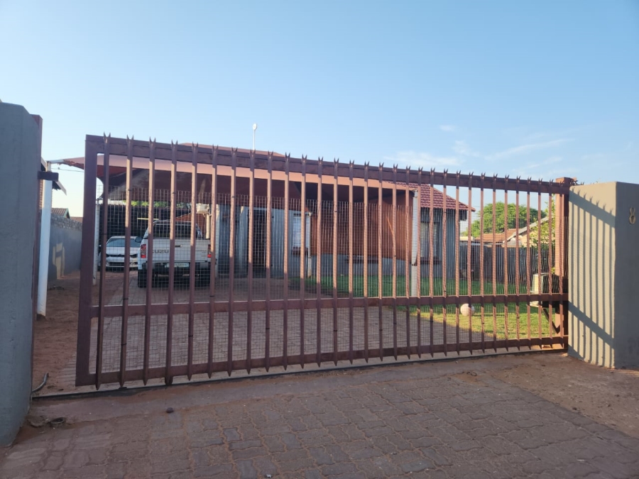 3 Bedroom Property for Sale in Kathu Northern Cape